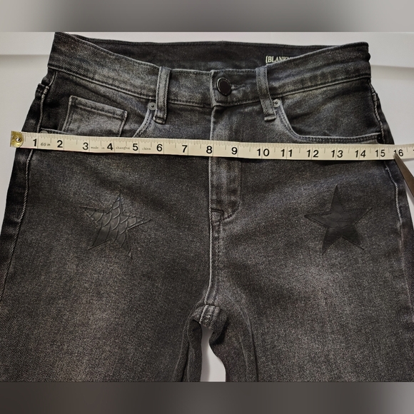 Blanknyc women's jeans the Madison crop pants, star patches,high rise, sz 26. - Picture 10 of 16